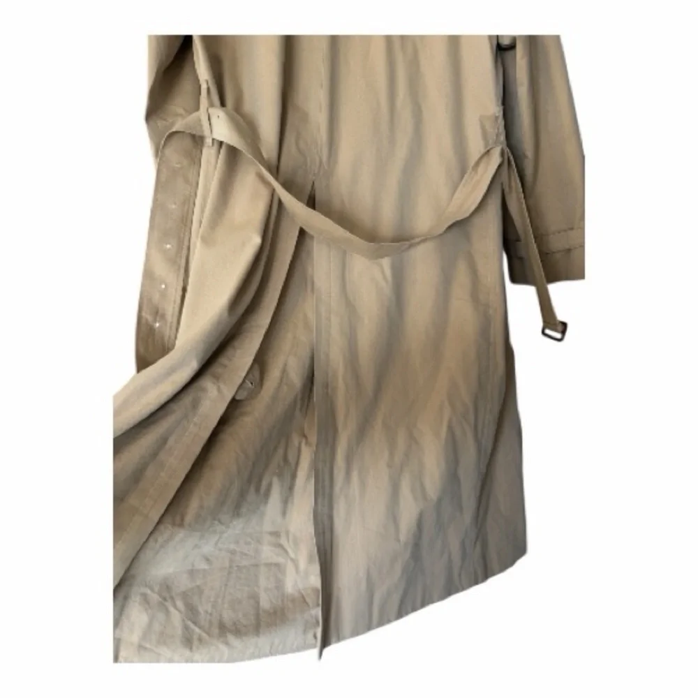 Burberry Tan Trench Coat - Picture 3 of 10